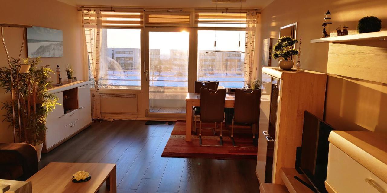 Sunny Apartment *